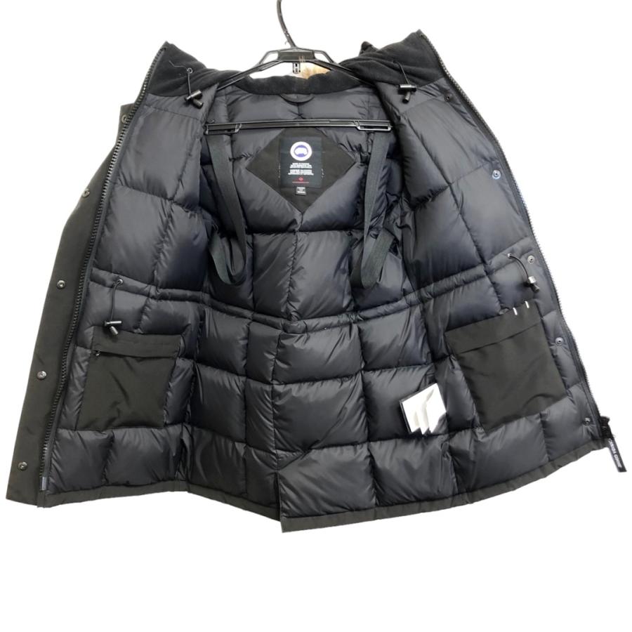 CANADA GOOSE（カナダグース） ダウンジャケット ヴィクトリアパーカー
