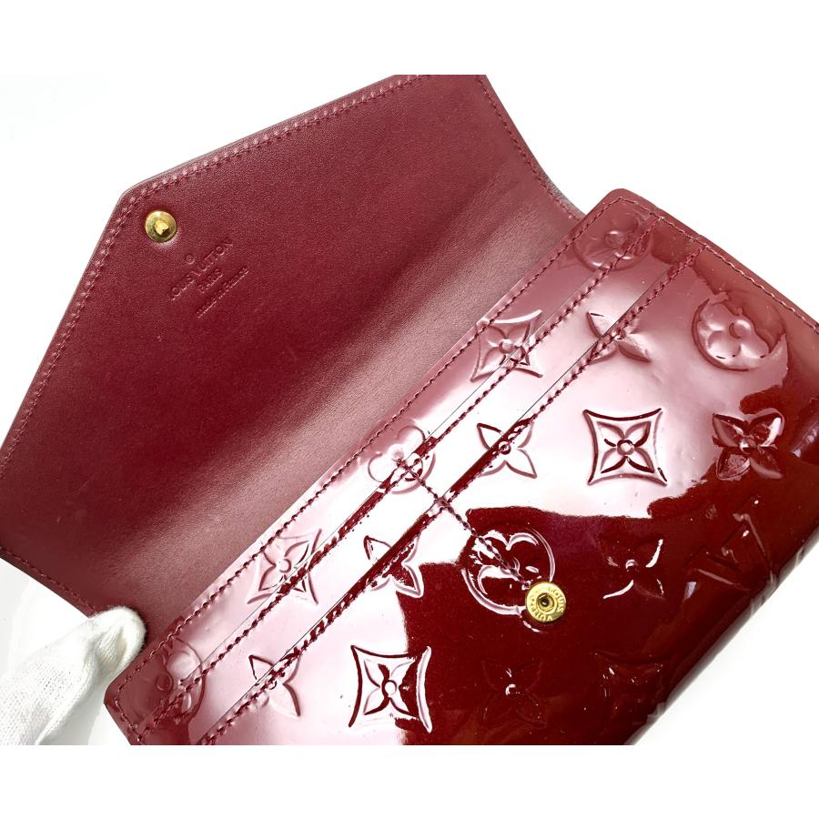 LOUIS VUITTON（ルイ・ヴィトン） ヴェルニ グリヨット ポルトフォイユ