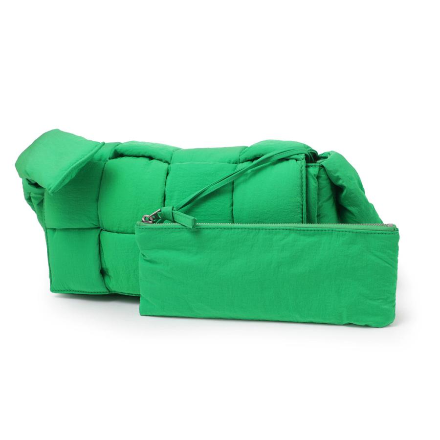 BOTTEGA VENETA（ボッテガ・ヴェネタ） ショルダーバッグ PADDED