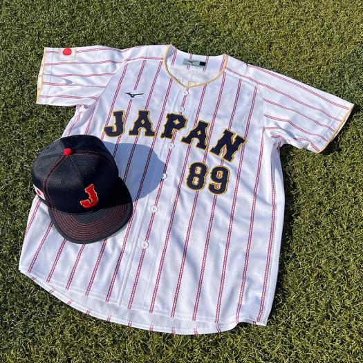 MIZUNO（ミズノ） 岡本和真 レプリカ ユニフォーム ホーム 選手名 番号