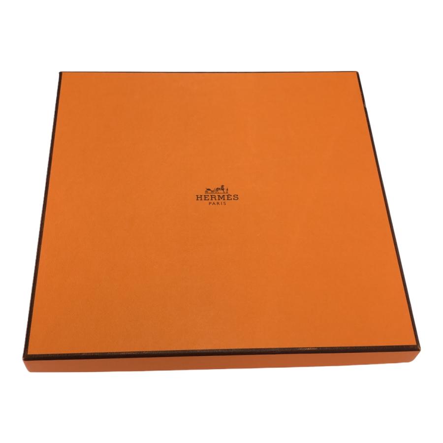 質屋 エルメス HERMES スカーフ カレ90 LA DANSE DU CHEVAL MARWARI