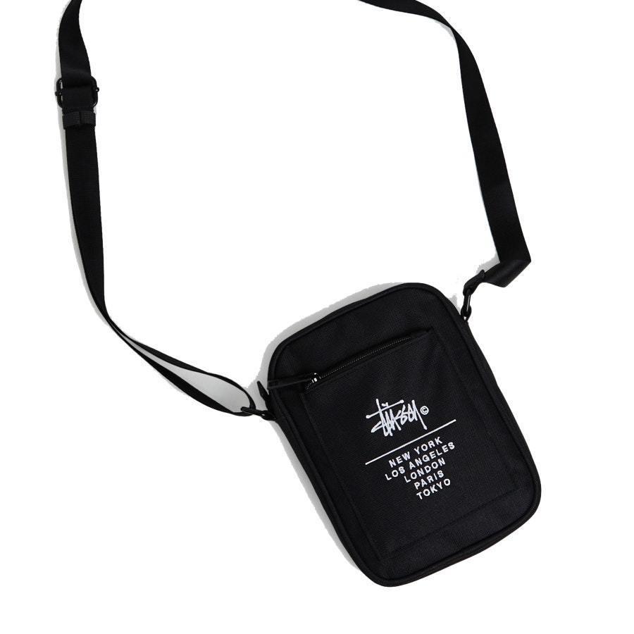 STUSSY（ステューシー） ポーチ STUSSY City Messenger Bag ショルダー