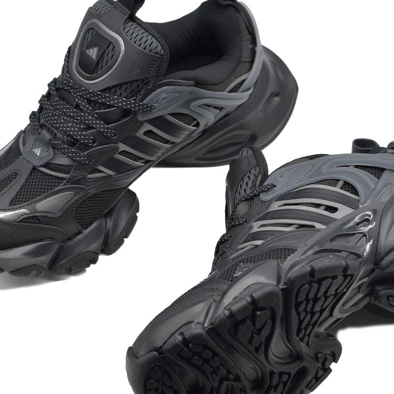 adidas（アディダス） 海外限定 XLG RUNNER DELUXE 