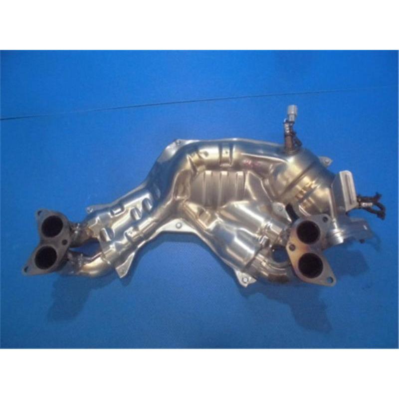 トヨタ 純正 GR86 《 ZN8 》 エキゾーストマニホールド P10100