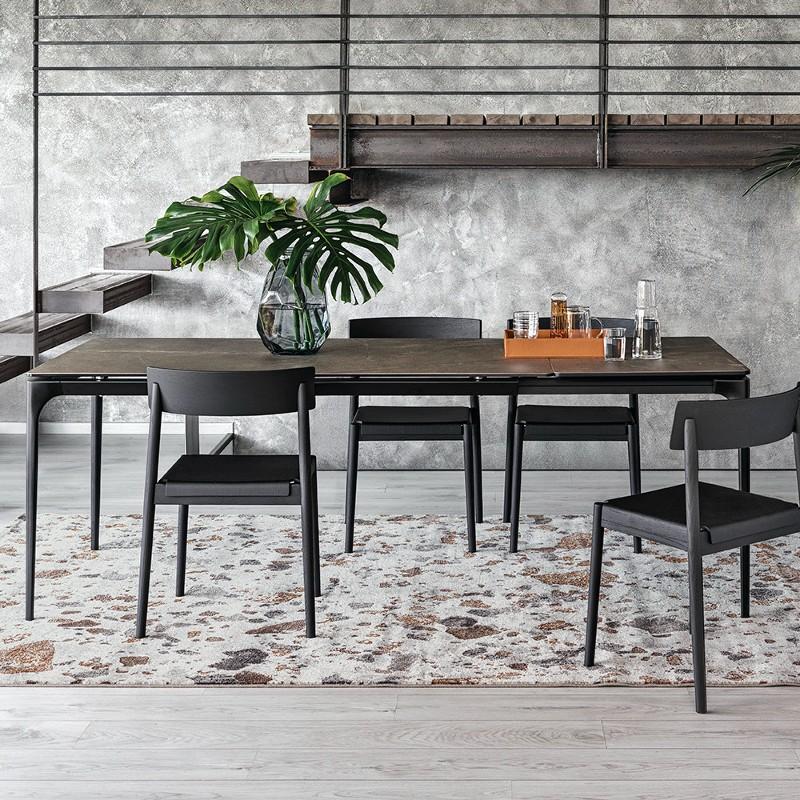 calligaris（カリガリス） 伸長式ダイニングテーブル SILHOUETTE