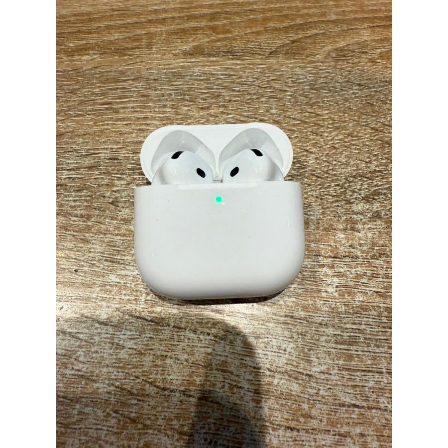 Apple 【中古正常品】AirPods4 通常モデル MXP63J/A A3050 AirPods 4