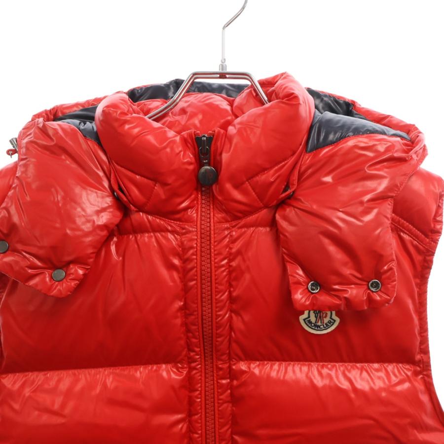 MONCLER（モンクレール） 21AW BORMES GILET ボルムジレ ロゴワッペン