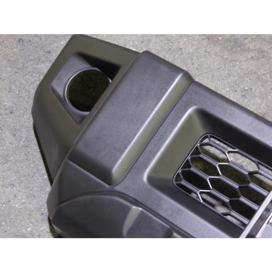 R7年新車外し品 ジムニーJB64新車外し純正フロントバンパー黒 XC