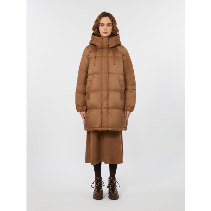 MAXMARA WEEKEND LINE（マックスマーラウィークエンドライン） 【並行