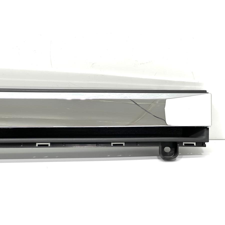 ☆美品☆ スズキ エブリィ ワゴン DA17W 純正 グリル 71741-64P5 （G28