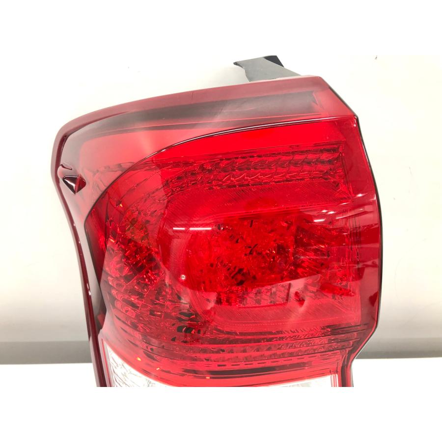 トヨタ カローラ フィールダー NZE161G 前期 純正 テールランプ 左 LED