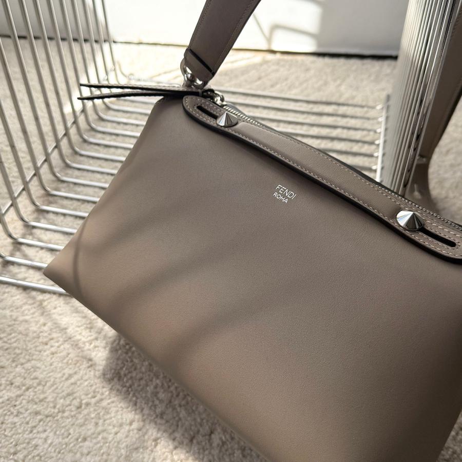 FENDI（フェンディ） ショルダーバッグ BY THE WAY バイザウェイ