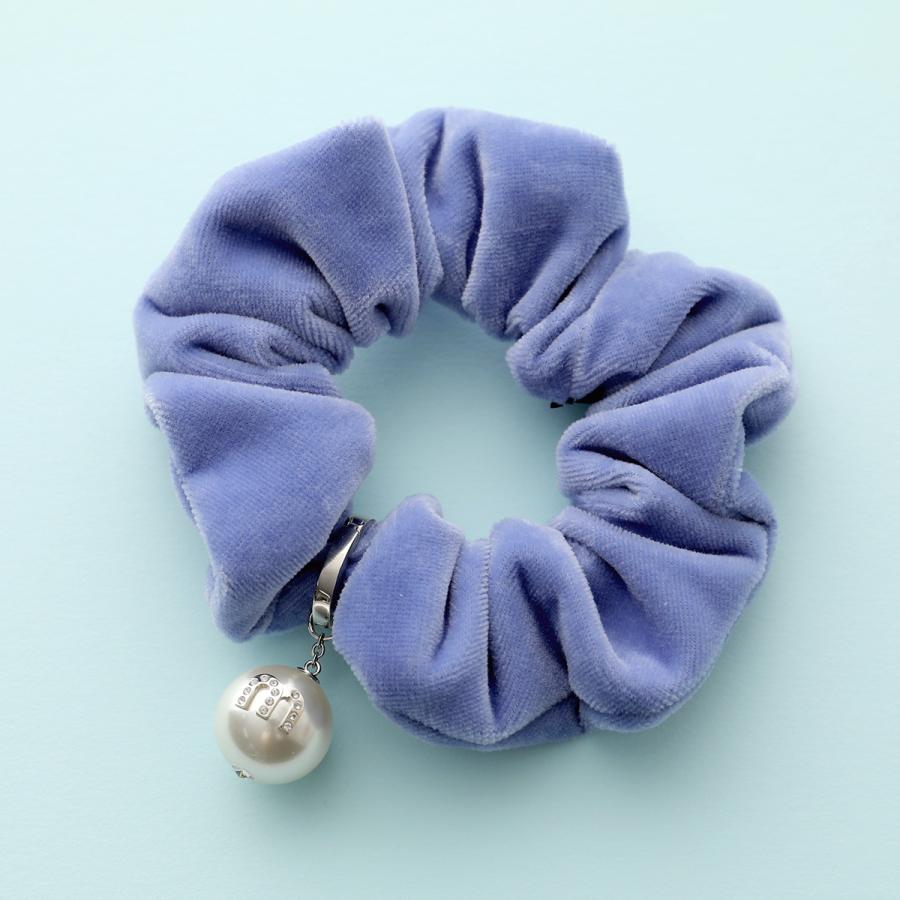 miu miu（ミュウミュウ） シュシュ 5IF063 2F4L レディース ベルベット