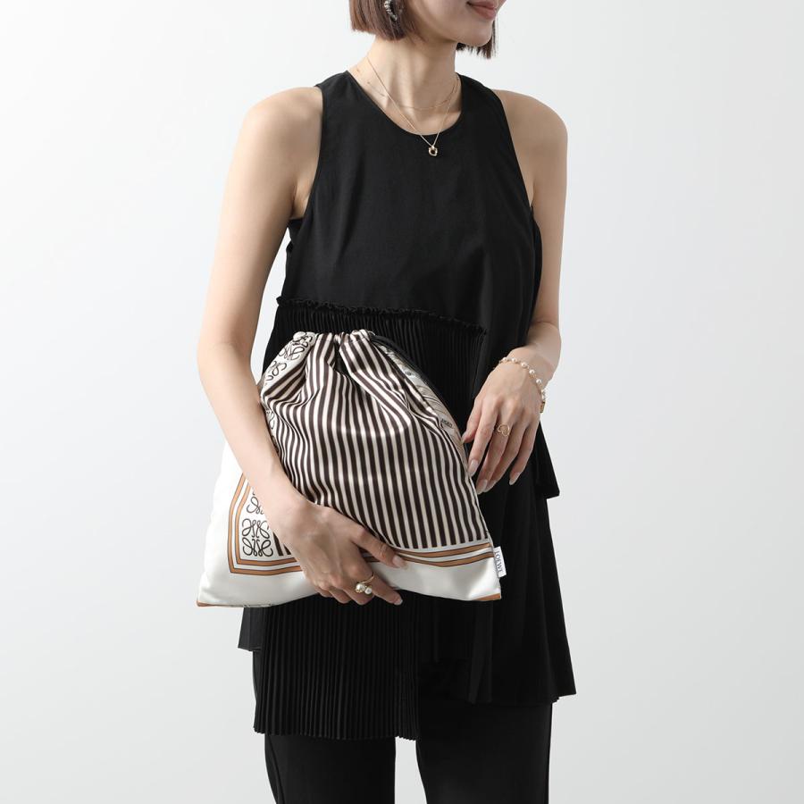 LOEWE（ロエベ） ポーチバッグ DRAWSTRING POUCH ドローストリング