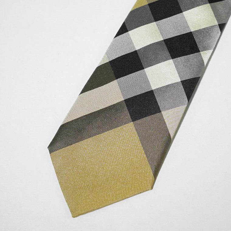 BURBERRY（バーバリー） PayPay最大12% BURBERRY London England