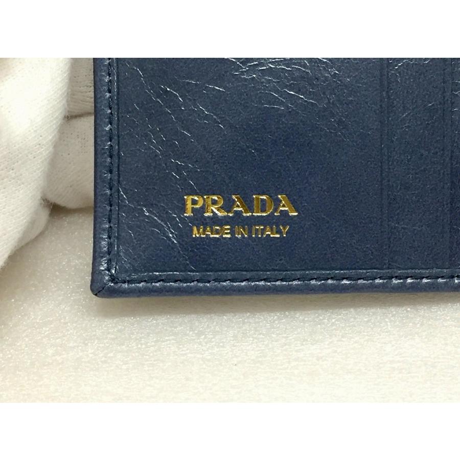 プラダ PRADA 【美品】 ソフトルックスレザー 二つ折り財布 ブルー