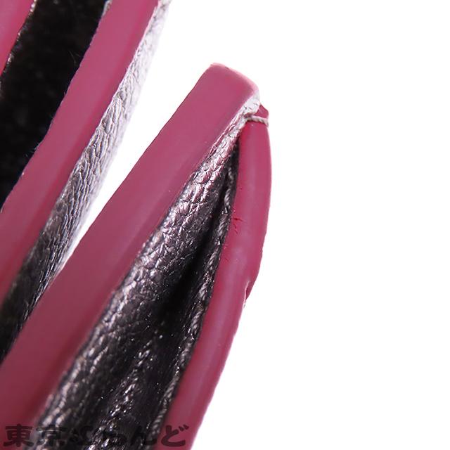 miu miu（ミュウミュウ） マドラス フォーエバー コンパクト財布