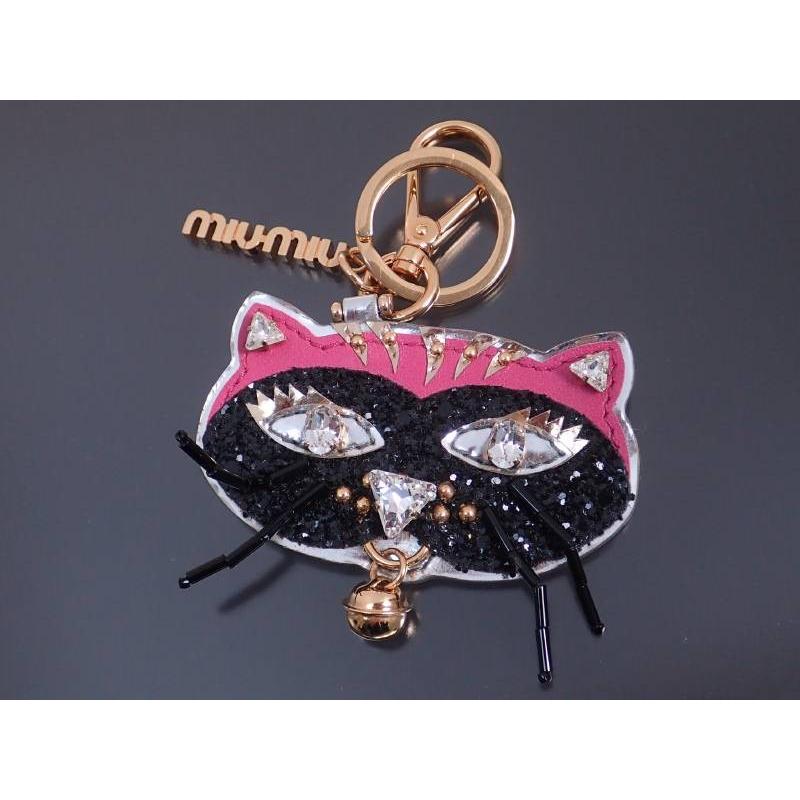miu miu（ミュウミュウ） 黒ネコ トリック クリスタル キーホルダー
