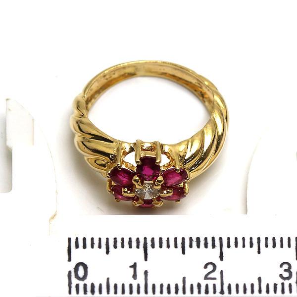 K18 フラワーモチーフリング 10号 ルビー 1.24ct ダイヤモンド 0.18ct
