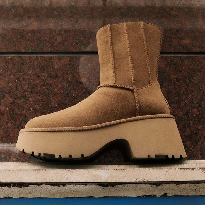 UGG（アグ） レディース ブーツ クラシック ツイン シーム ニュー
