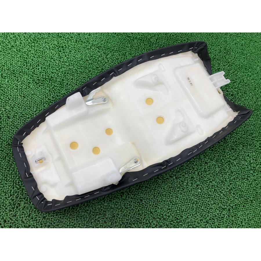 ホンダ（HONDA） CB400SF シート MCE 純正 中古 バイク 部品 NC42 NC39