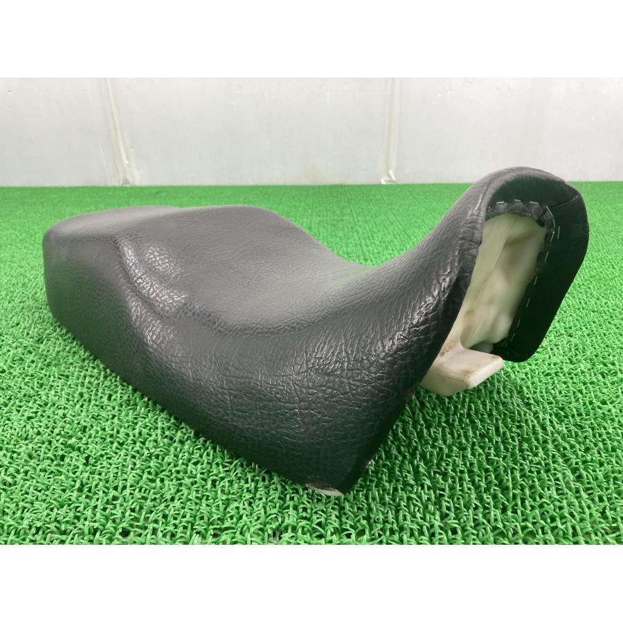 カワサキ（Kawasaki） GPZ900R シート 純正 中古 バイク 部品 ZX900A