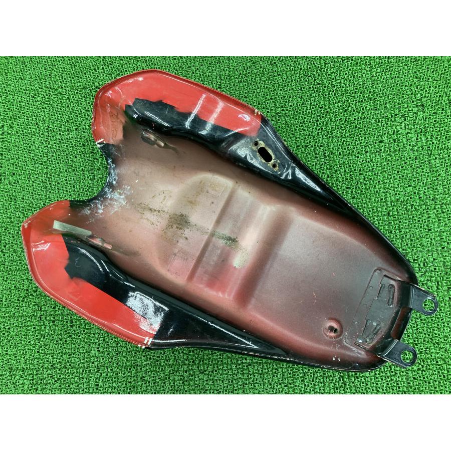 スズキ（SUZUKI） GSX400インパルス タンク 黒/赤 純正 中古 バイク