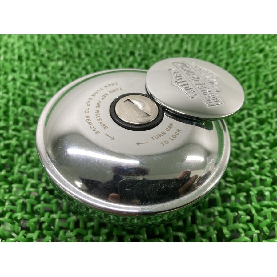 タンクキャップ 61100053 ハーレー 純正 中古 バイク 部品 鍵無し 修復