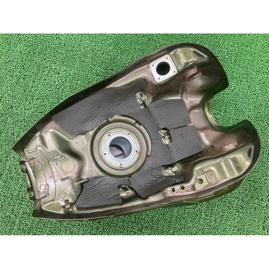 カワサキ（Kawasaki） ZRX1200ダエグ タンク 緑M 純正 中古 ZRT20D