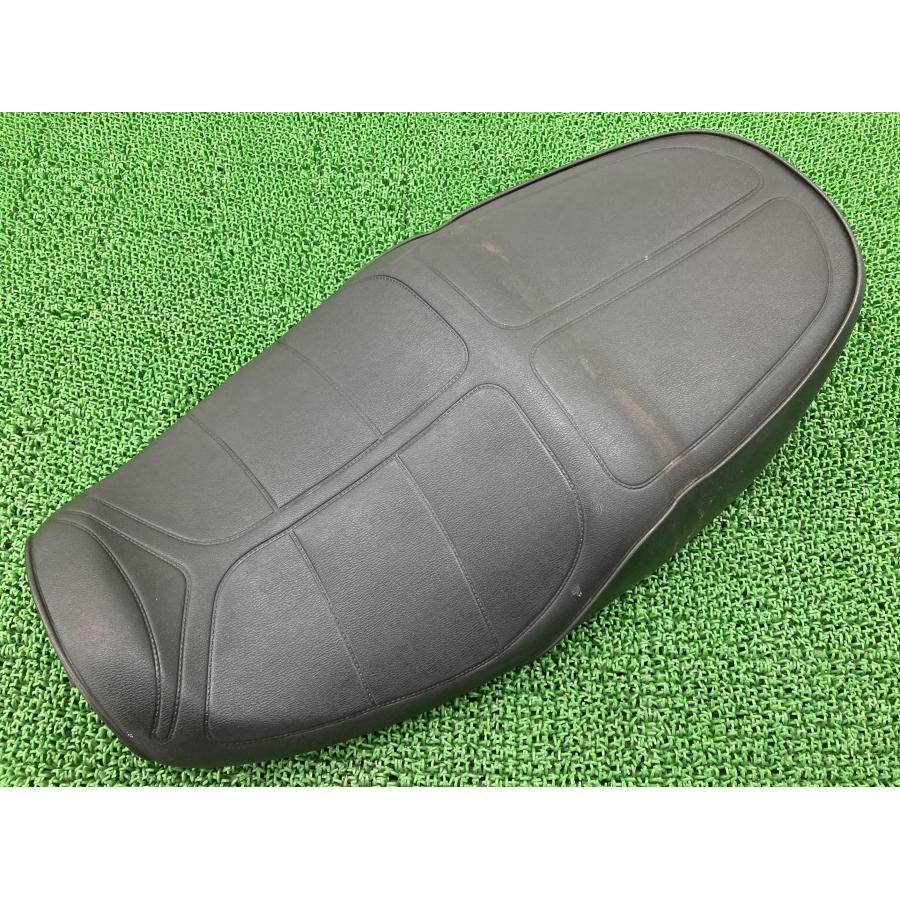 カワサキ（Kawasaki） ゼファー1100 シート 1667 純正 中古 バイク