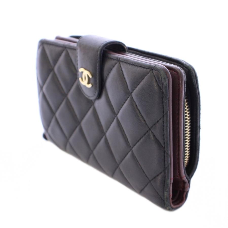 CHANEL（シャネル） マトラッセ ココマーク 二つ折り財布 ウォレット