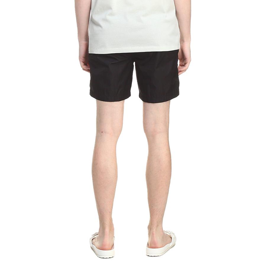 MONCLER（モンクレール） パンツ ハーフパンツ ショートパンツ メンズ