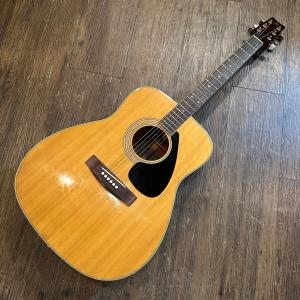 YAMAHA（ヤマハ） Yamaha FG-200 Acoustic Guitar アコースティック