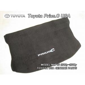 アクアNHP10前中期【TOYOTA】トヨタPRIUS-C純正USリアバンパー