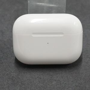 Apple Apple AirPods Pro 1 充電ケースのみ USED品 第一世代 イヤホン