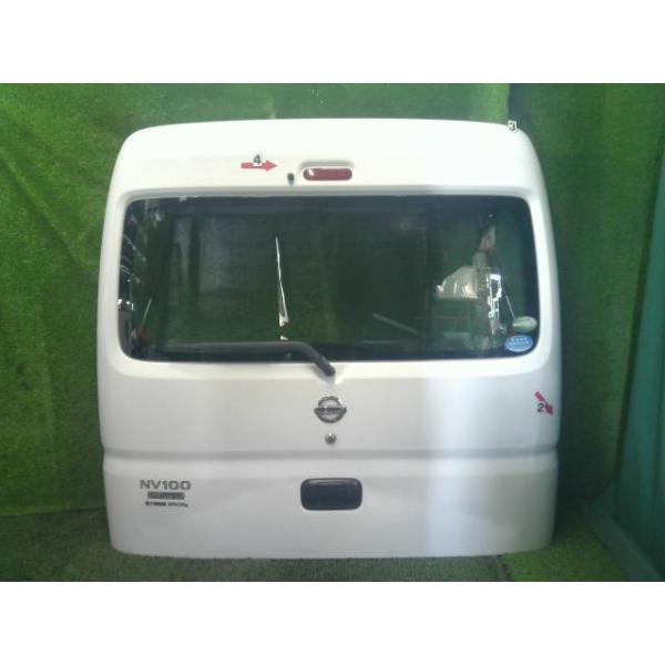 NV100クリッパー HBD-DR17V バックドア リアゲート 26U M213 90100