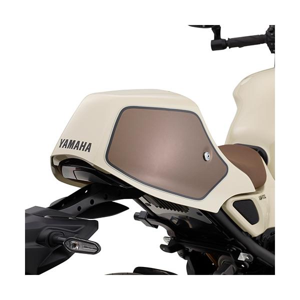 ワイズギア YAMAHA XSR900 ('25) シートカウル（アイボリー ） Q5K-YSK