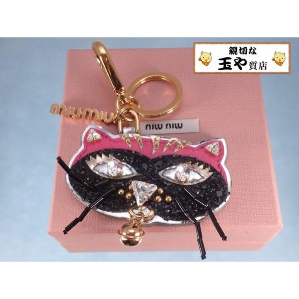 miu miu（ミュウミュウ） 黒ネコ トリック クリスタル キーホルダー