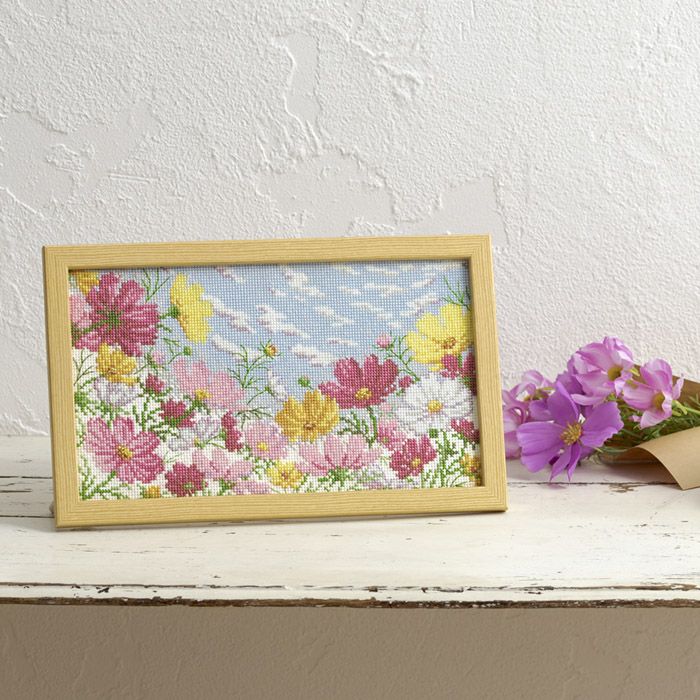 クロスステッチフレーム＜秋空とコスモス＞ | リバティ 生地、編み物