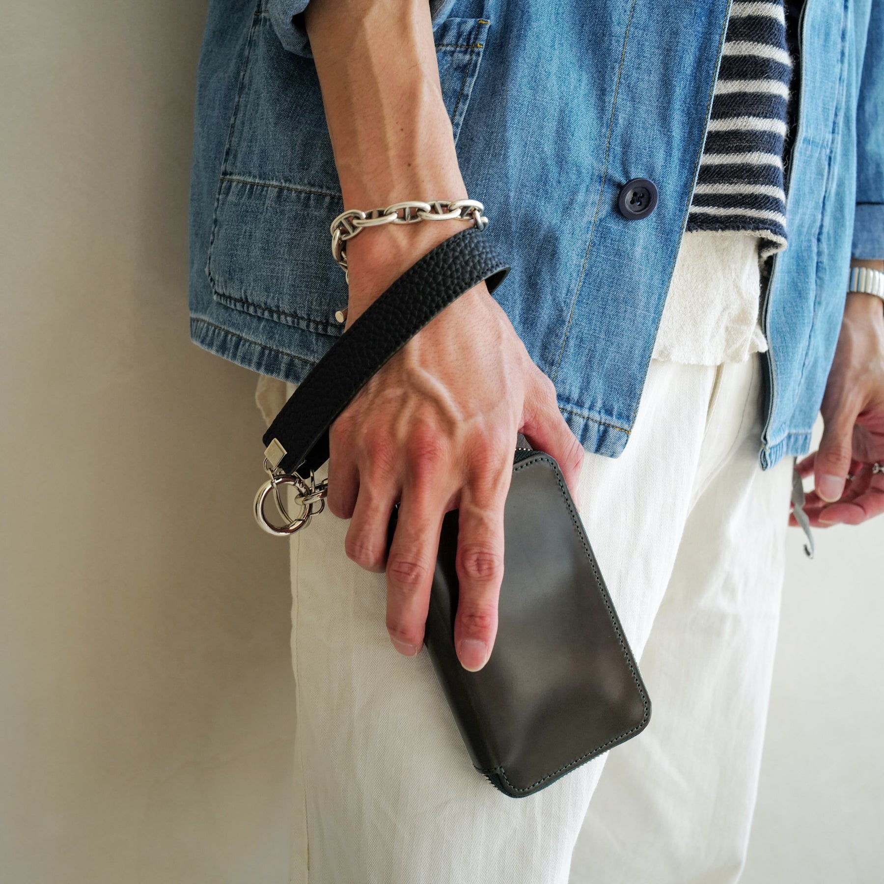 HERRIE WRIST STRAP / DIPLO FJORD｜ペリンガー社製シュランケンカーフ