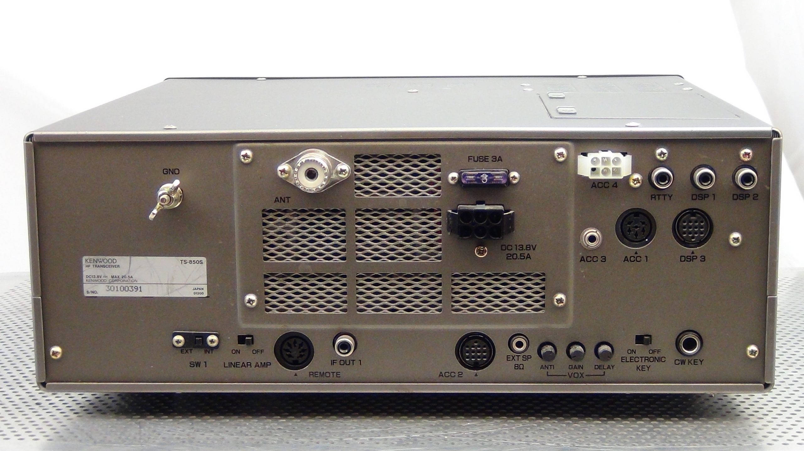 Kenwood TS-850SAT Transceiver #3 – Jahnke Electronics