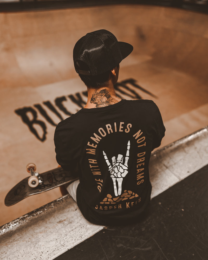 Die With Memories Longsleeve – Jasper Keys