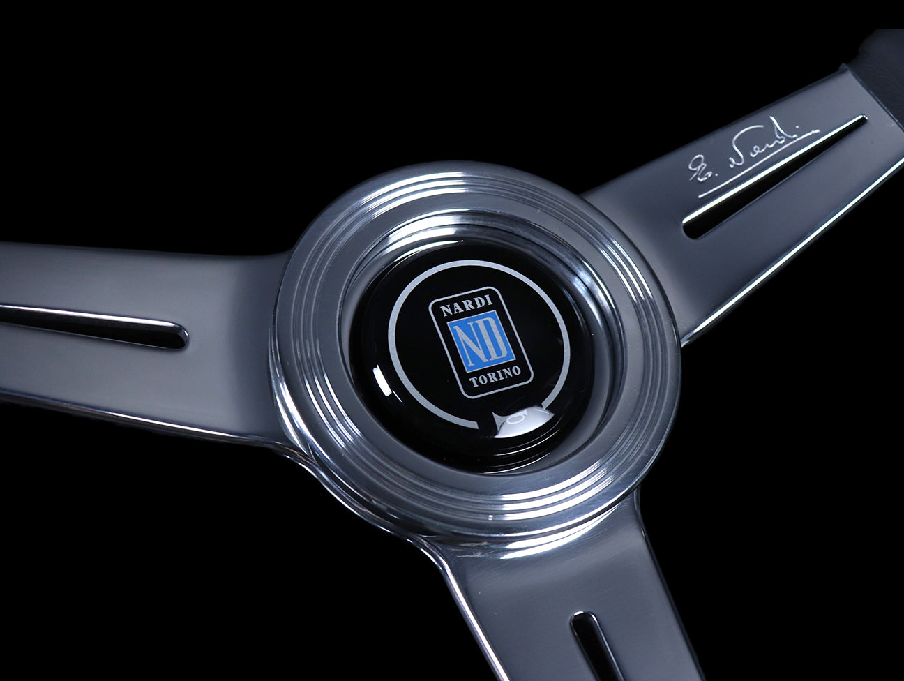 Nardi Classic 360mm Steering Wheel - Black Leather / Polished
