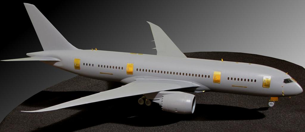 Boeing 787-8 Dreamliner (designed to be used with Zvezda kits