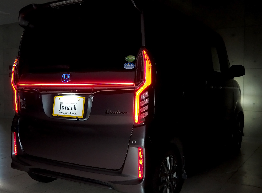 一文字テール発光イルミネーションLEDZARD TC for N-BOX Custom【リ