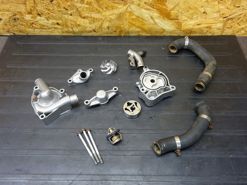 231107】ZXR250(ZX250A-005)○ ウォーターポンプセット オイルポンプ