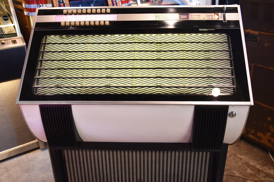 1972 SEEBURG SX-100 “MARAUDER” (JB-178) | FLAT4｜VINTAGE JUKEBOX