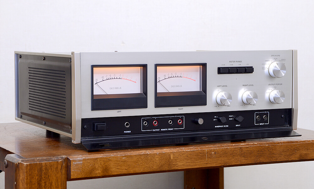 Accuphase P-300 パワーアンプ / 札幌の中古オーディオ・レコード販売