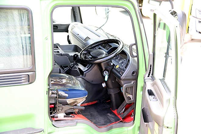 H21年式 いすゞギガ 22t深ダンプ - 中古 大型ダンプ トラック 販売