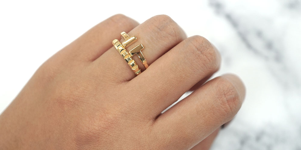 TIFFANY＆Co.(ティファニー)のTワイヤーリング】プレーンタイプだけ